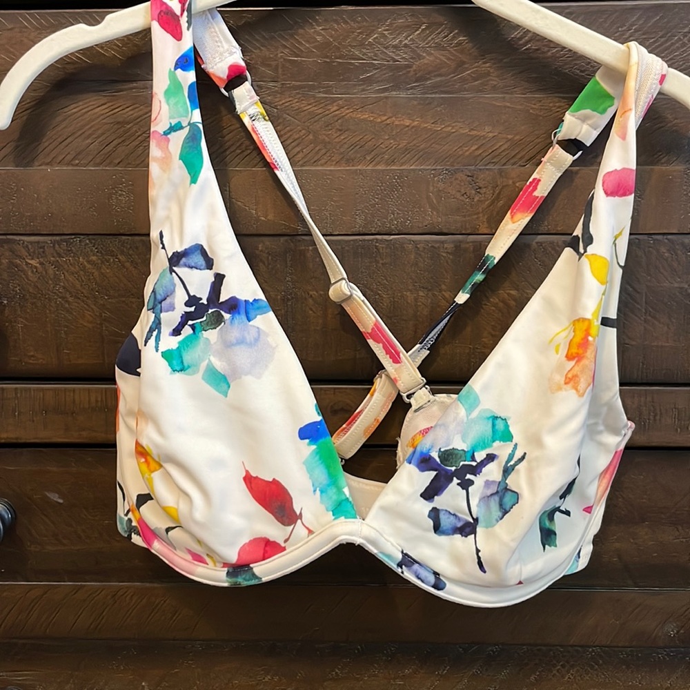 Athleta Blossom Bikini top 34 d/dd